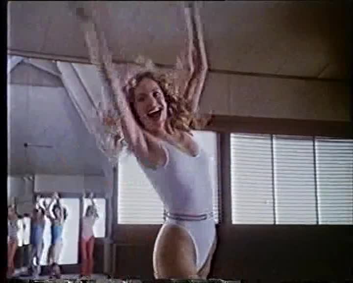 Torre In Pietra Yogurt Con Sydne Rome