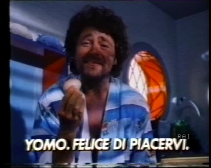 Yomo Beppe Grillo Sogg. A Casa