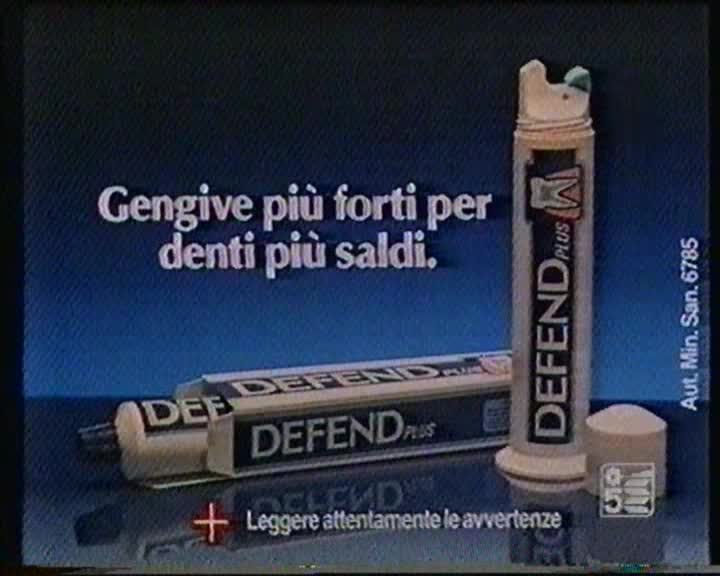 Colgate Palmolive Defend Plus Dentifricio