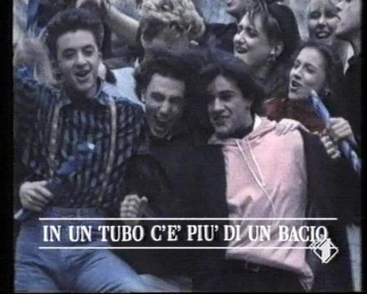 Baci Perugina Confezione Tubo