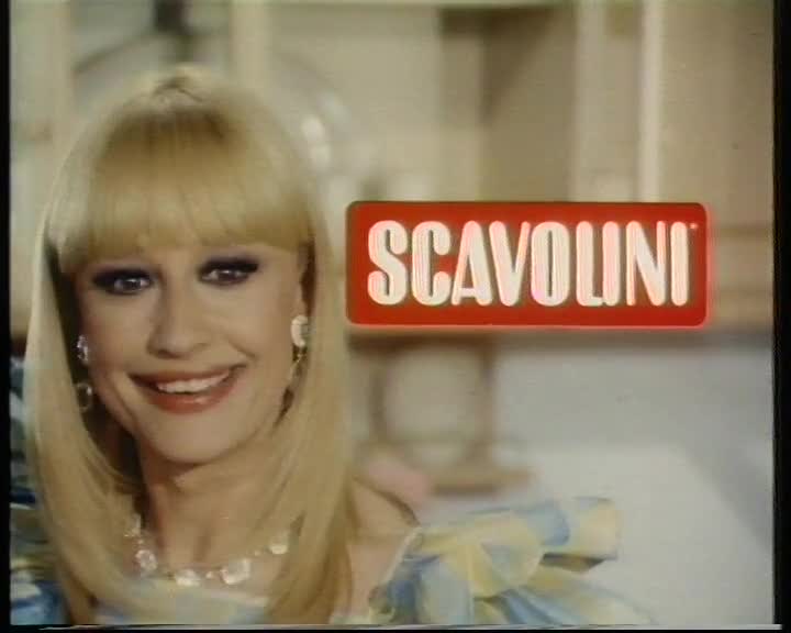 Scavolini Cucine Con Raffaella Carrà Sogg 3 85