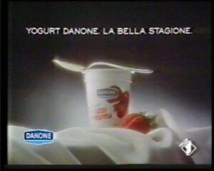 Danone Yogurt Sogg. Auguri Natale