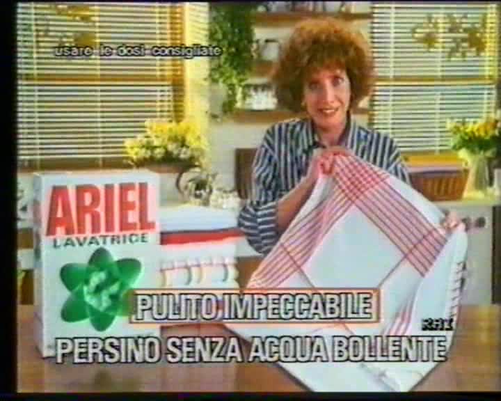 Procter & Gamble Ariel Lavatrice