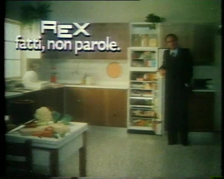 Rex Frigorifero Con Lino Troisi